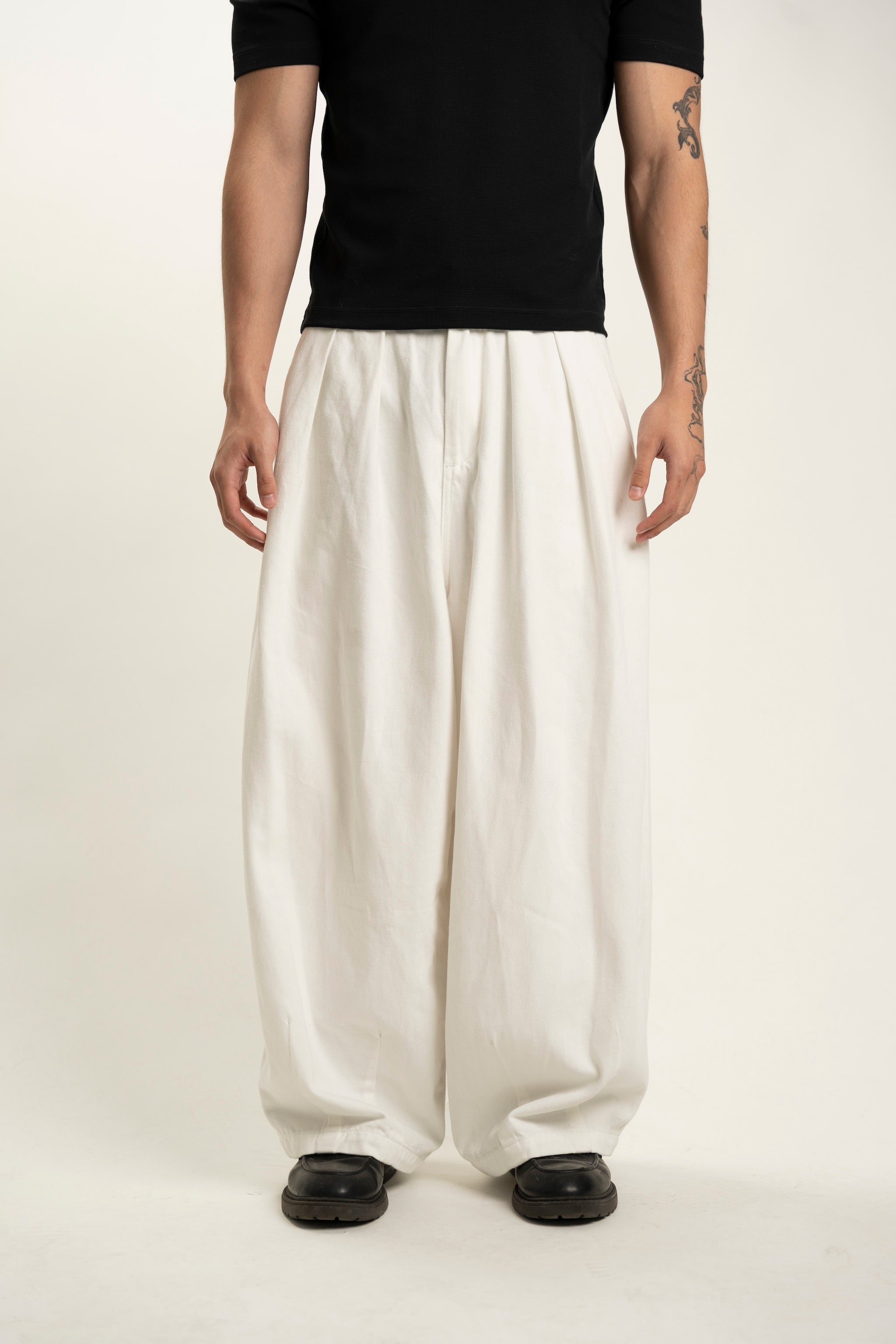 TIGHTBOOTH DENIM BALLOON PANTS WHITE XL TIGHTBOOTH - Denim Balloon 